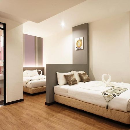 HelicoNia Hotel George Town Buitenkant foto
