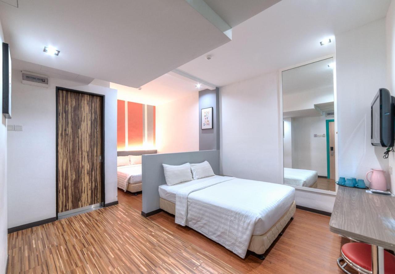 HelicoNia Hotel George Town Buitenkant foto