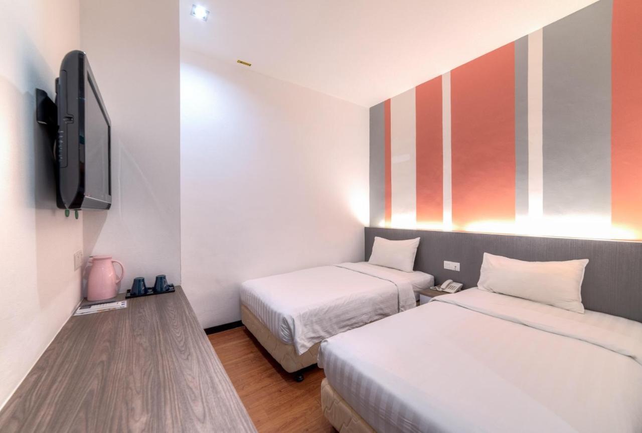 HelicoNia Hotel George Town Buitenkant foto