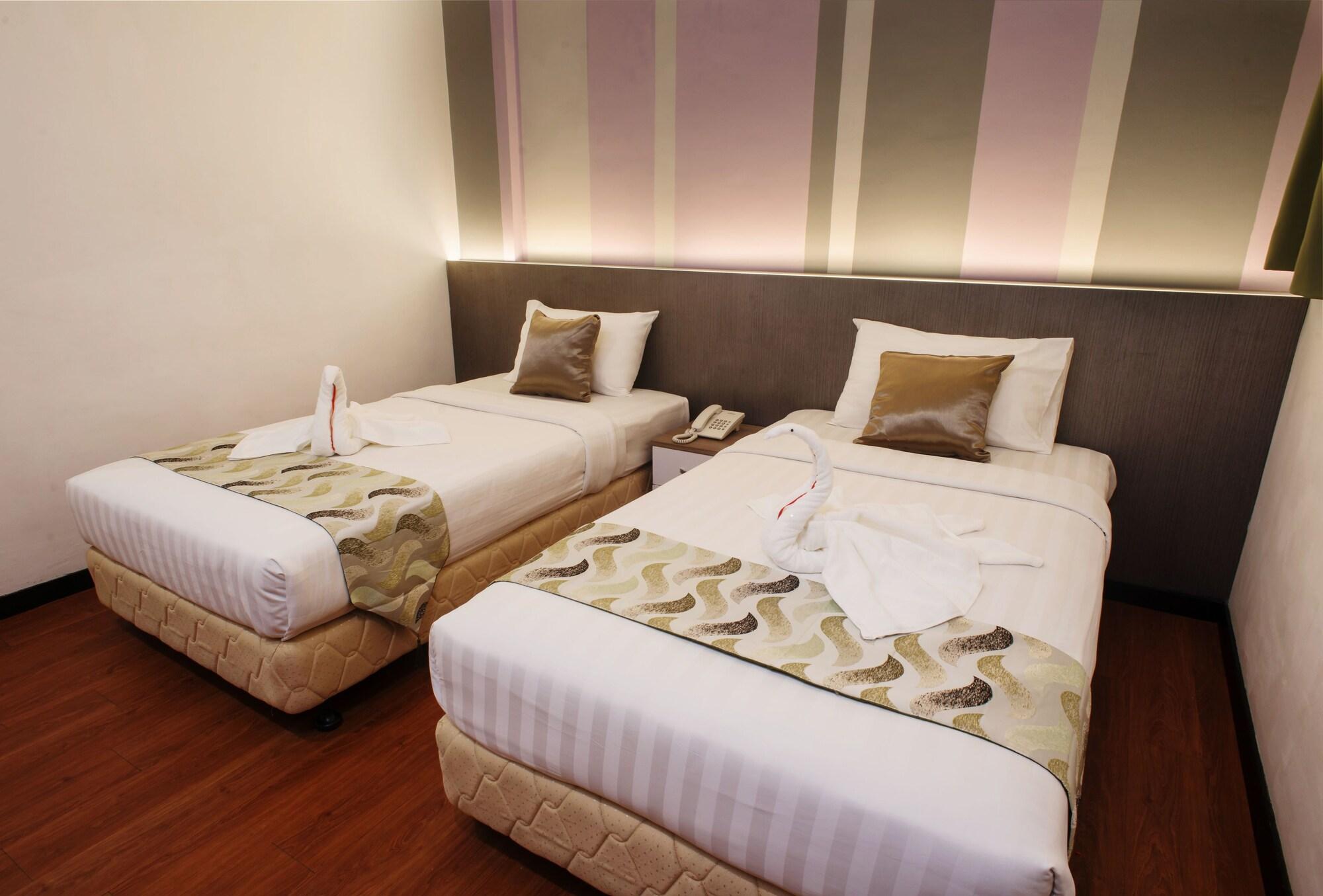 HelicoNia Hotel George Town Buitenkant foto