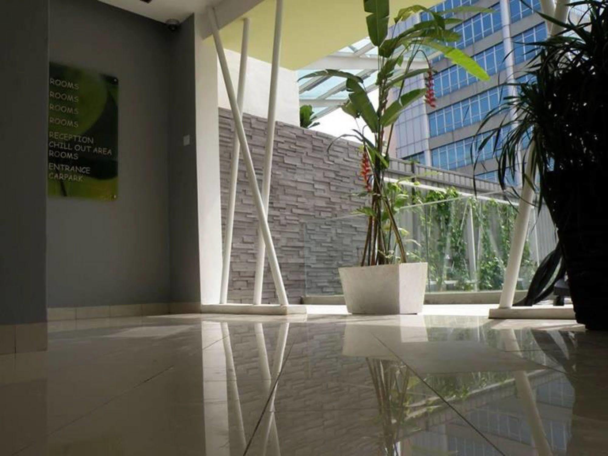HelicoNia Hotel George Town Buitenkant foto