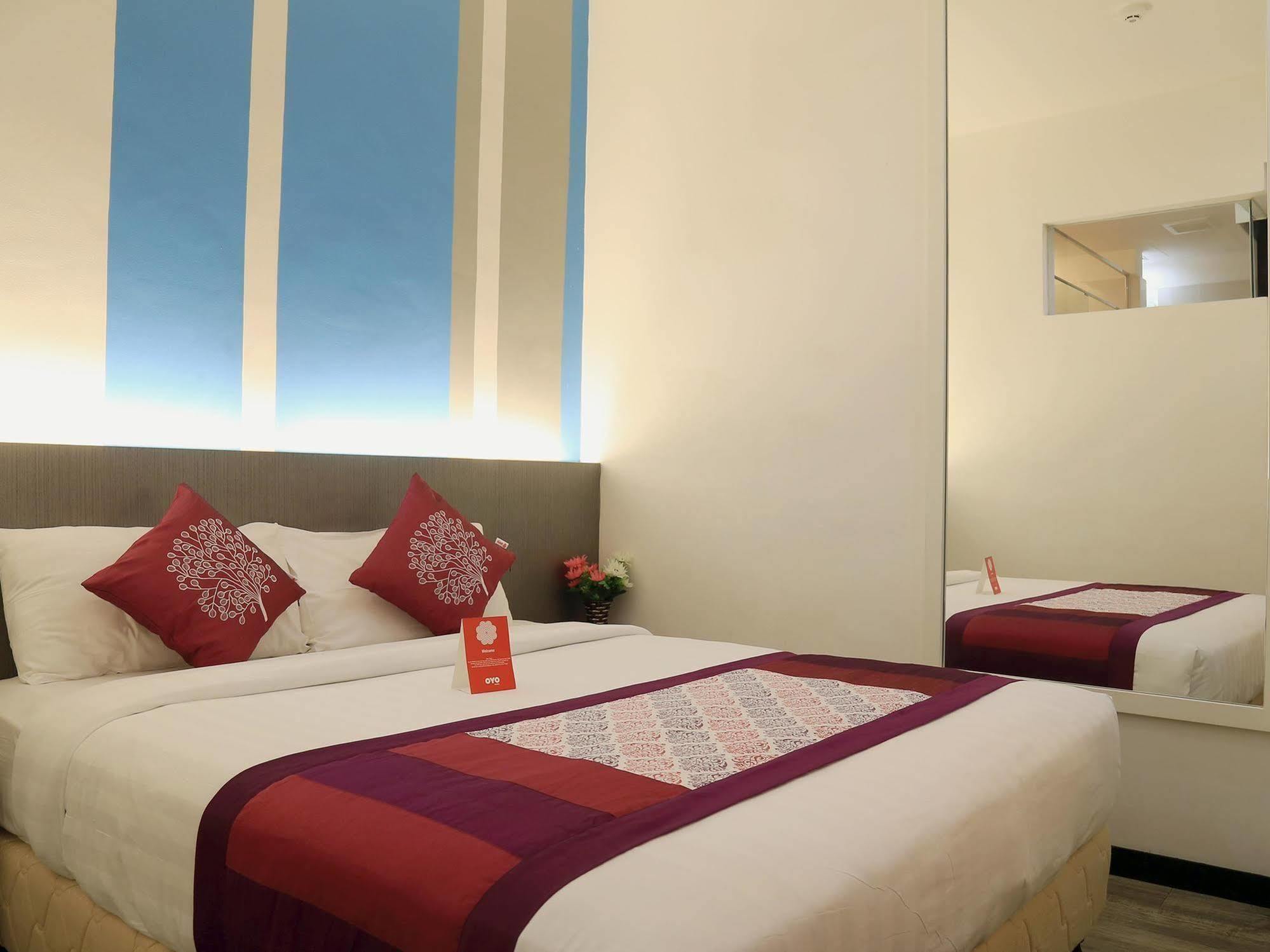 HelicoNia Hotel George Town Buitenkant foto