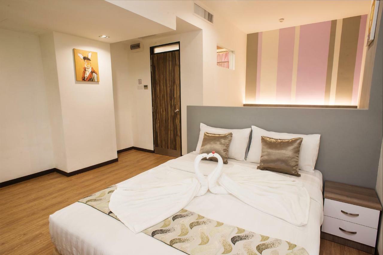HelicoNia Hotel George Town Buitenkant foto